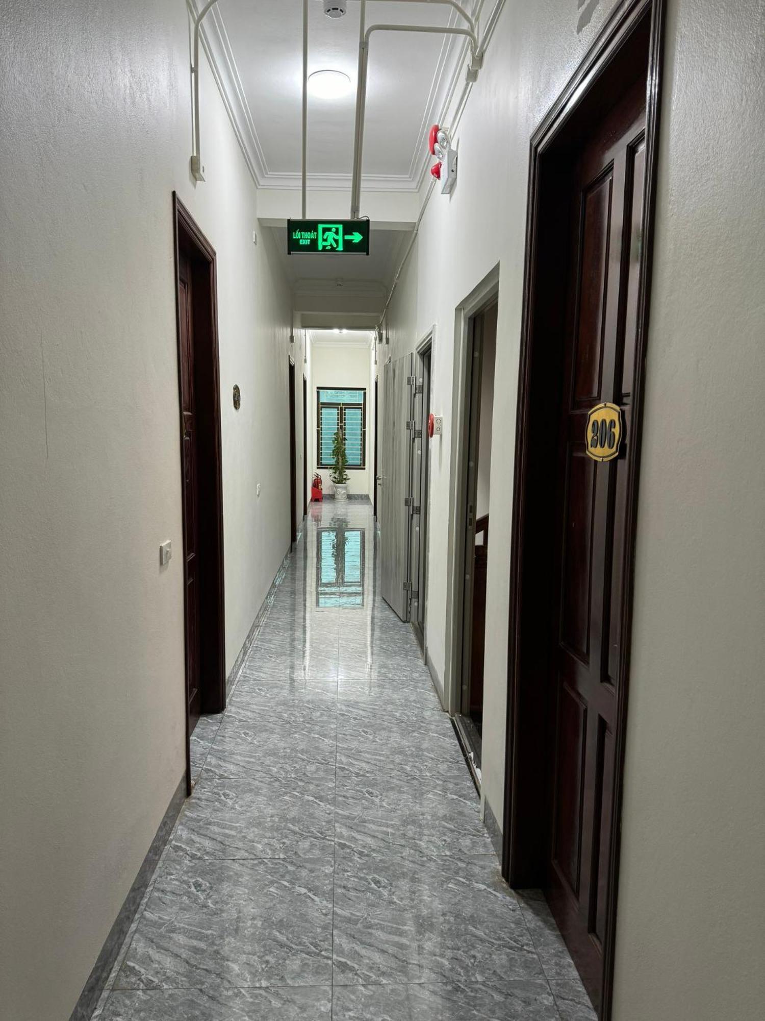 Hotel Minh Thang Nho Quan Luaran gambar
